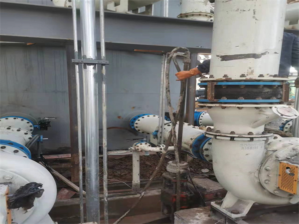 泰丰办事处设备基础沉降下沉注浆加固增加荷载